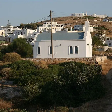 Lazino And Apartment Parikia (Paros)