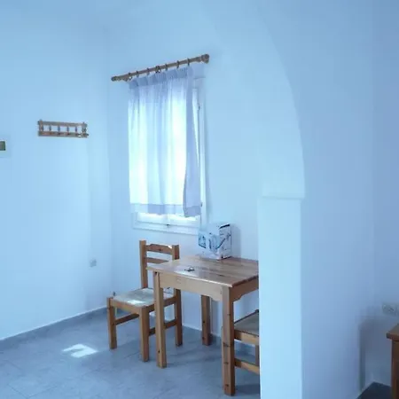 Apartment Lazino And Parikia (Paros)